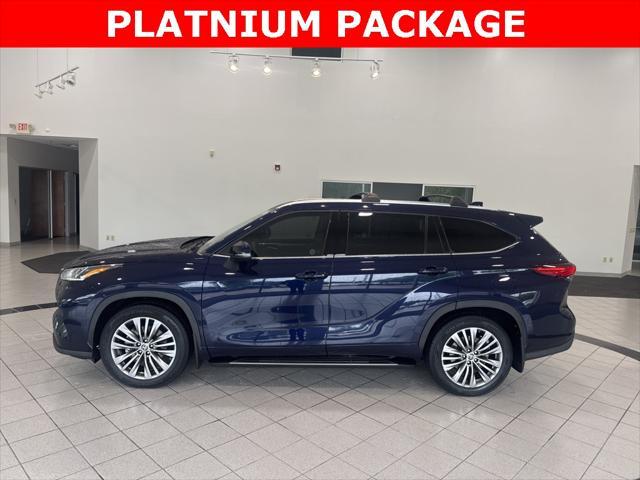 used 2022 Toyota Highlander car, priced at $38,488