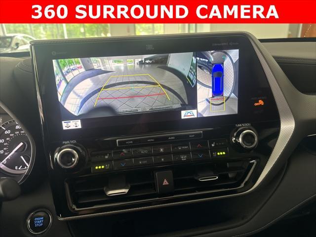 used 2022 Toyota Highlander car, priced at $38,488