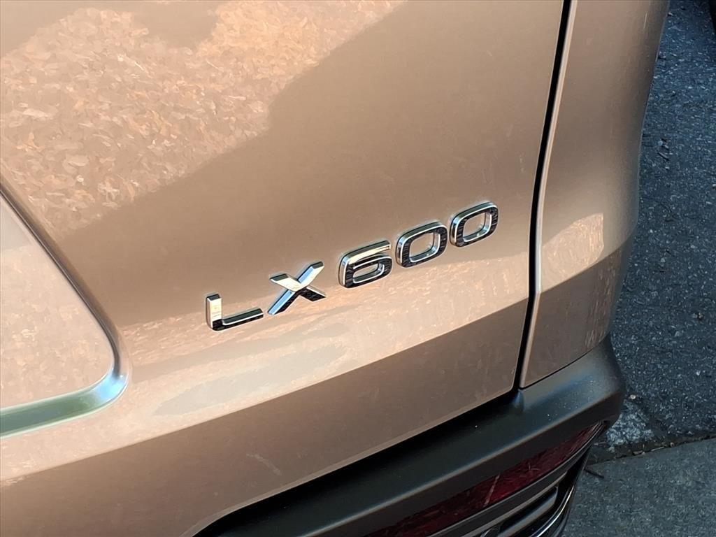 new 2025 Lexus LX 600 car, priced at $118,353