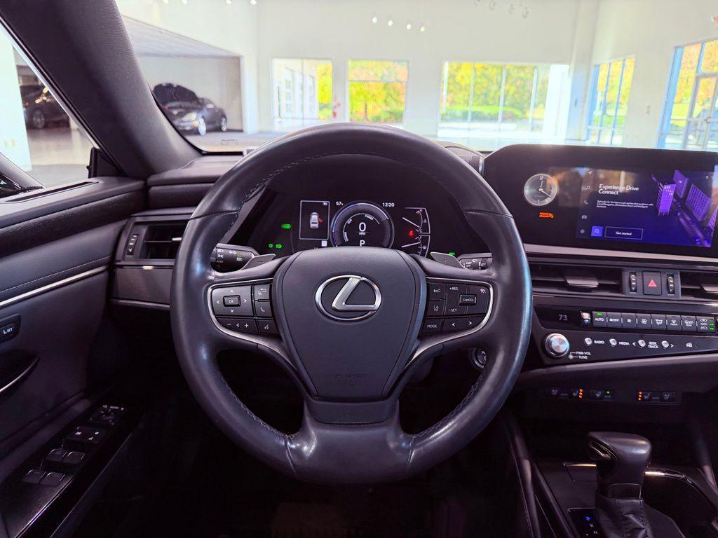 used 2024 Lexus ES 300h car, priced at $41,988