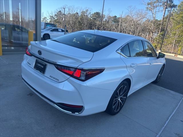 used 2024 Lexus ES 300h car, priced at $43,988