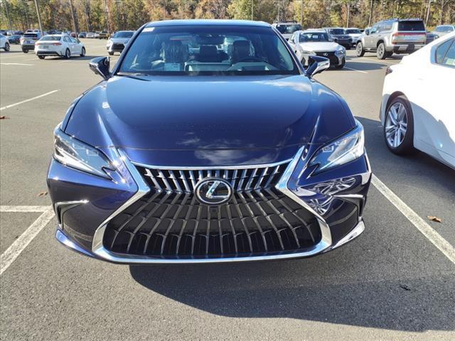 new 2025 Lexus ES 350 car, priced at $55,355