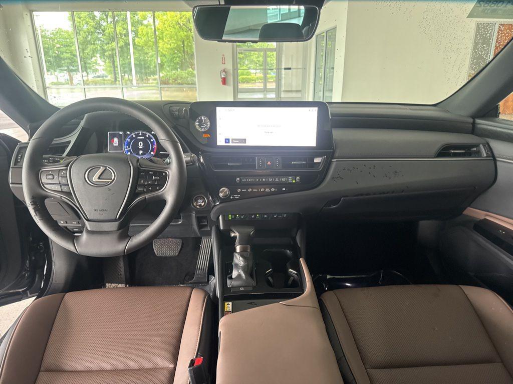used 2024 Lexus ES 350 car, priced at $41,488