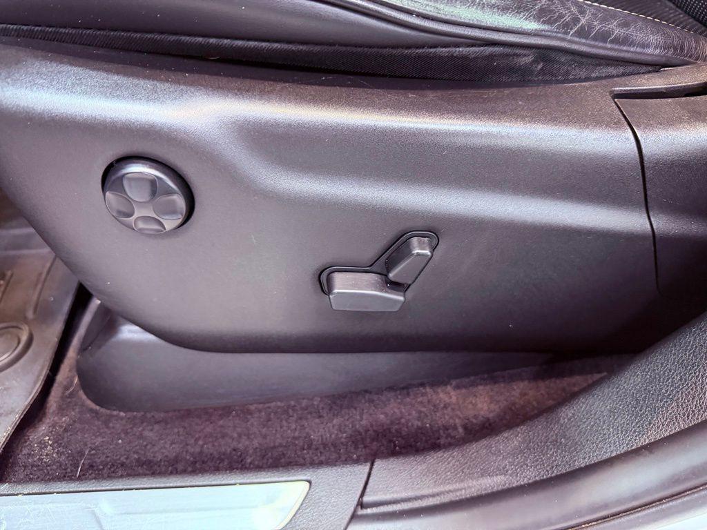 used 2017 Jeep Grand Cherokee car, priced at $14,488