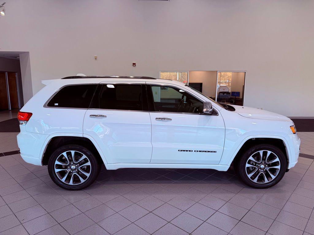 used 2017 Jeep Grand Cherokee car, priced at $14,488