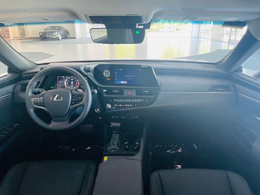 used 2024 Lexus ES 350 car, priced at $39,988