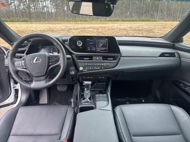 used 2022 Lexus ES 350 car, priced at $38,688