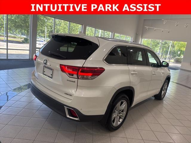 used 2019 Toyota Highlander Hybrid car, priced at $27,988