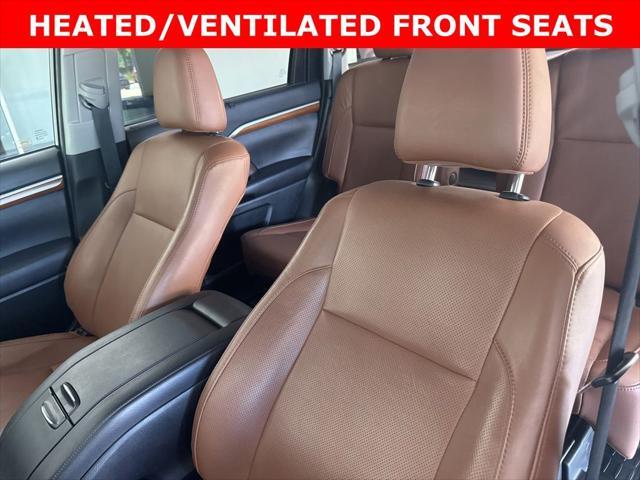 used 2019 Toyota Highlander Hybrid car, priced at $27,988