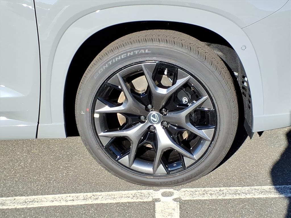 new 2026 Lexus TX 500h car, priced at $73,958