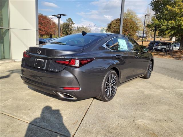 new 2025 Lexus ES 350 car, priced at $50,304