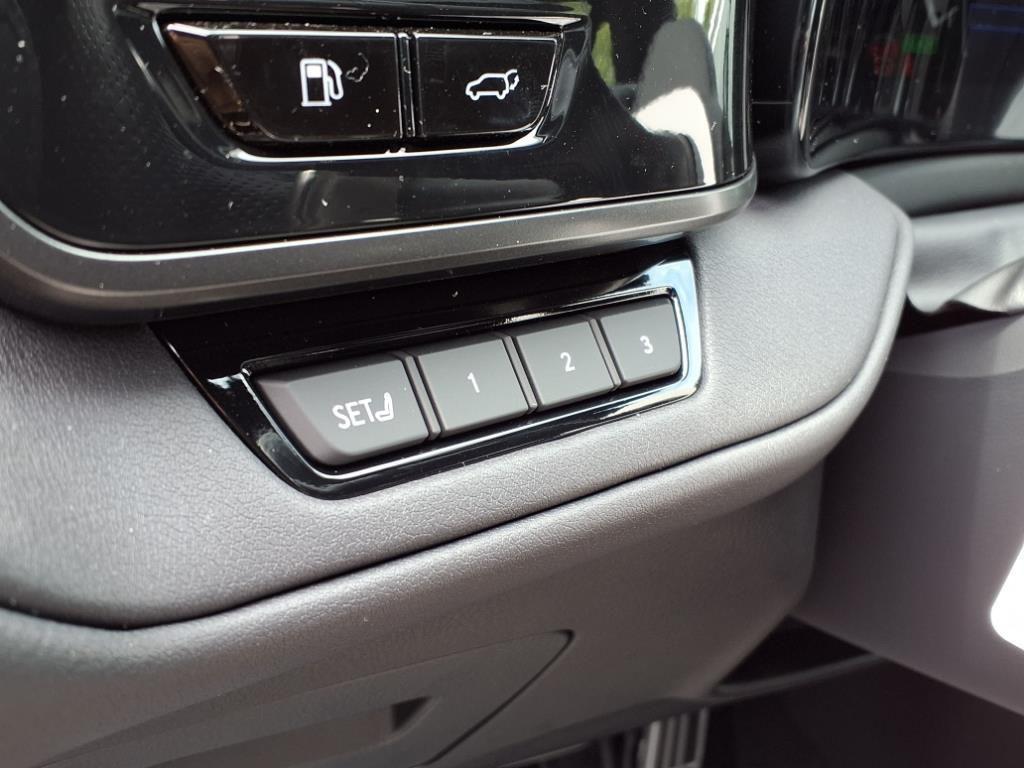 new 2025 Lexus TX 500h car, priced at $73,420