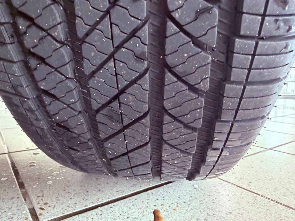 used 2019 Volvo XC90 car, priced at $21,988