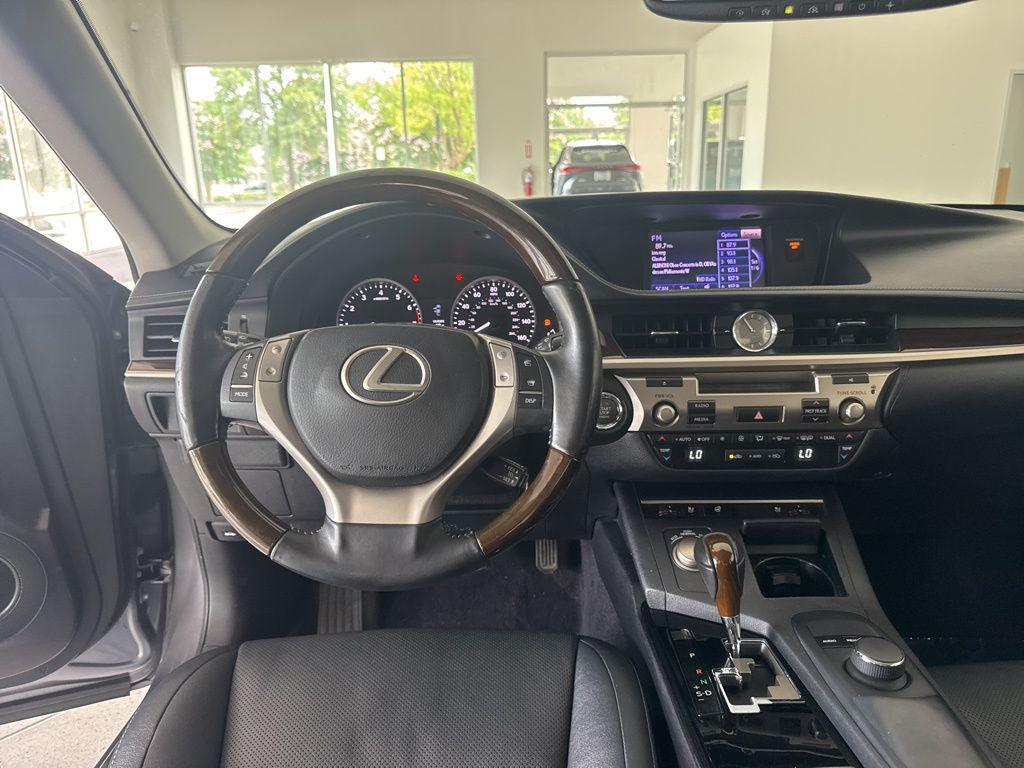 used 2014 Lexus ES 350 car, priced at $11,988