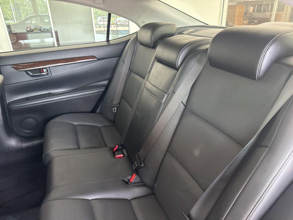 used 2014 Lexus ES 350 car, priced at $11,988