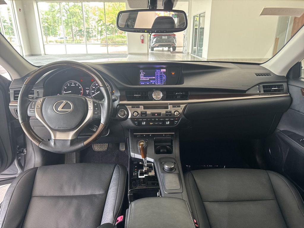 used 2014 Lexus ES 350 car, priced at $11,988