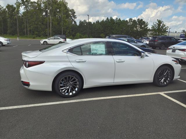 new 2025 Lexus ES 300h car, priced at $54,244