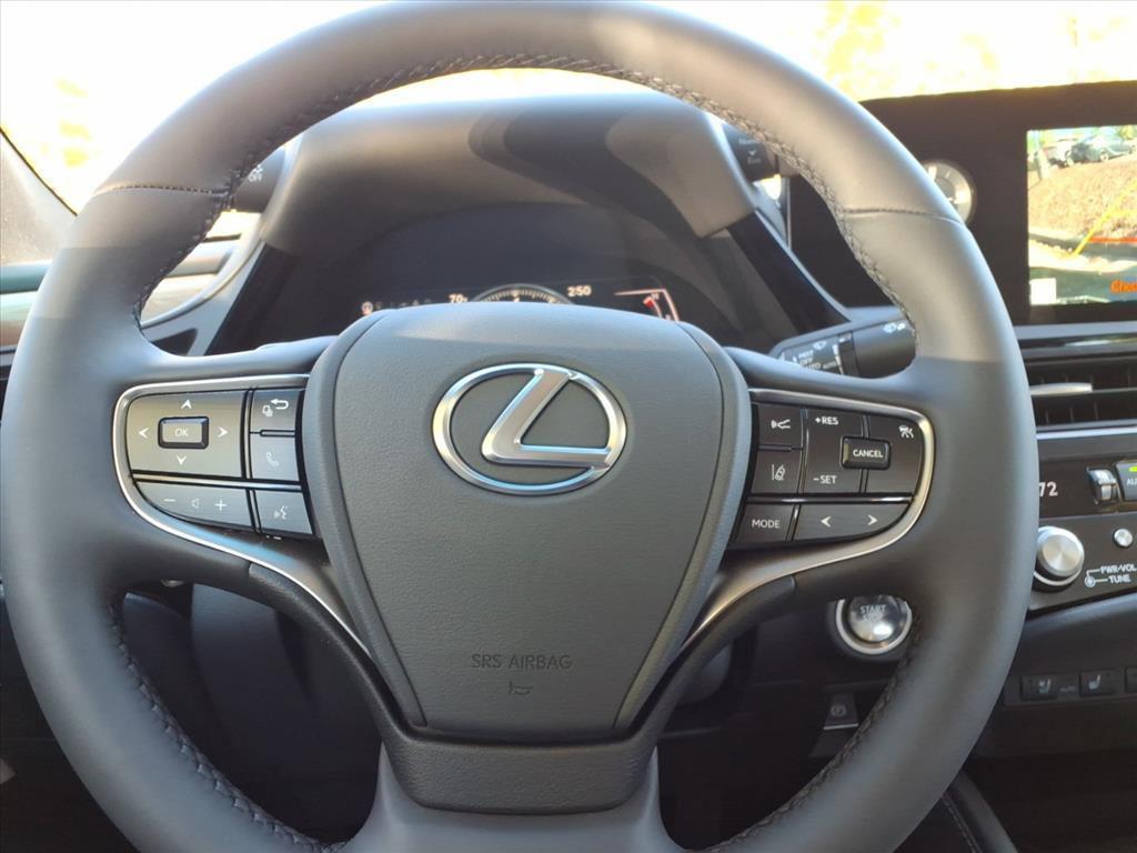 new 2025 Lexus ES 350 car, priced at $48,184
