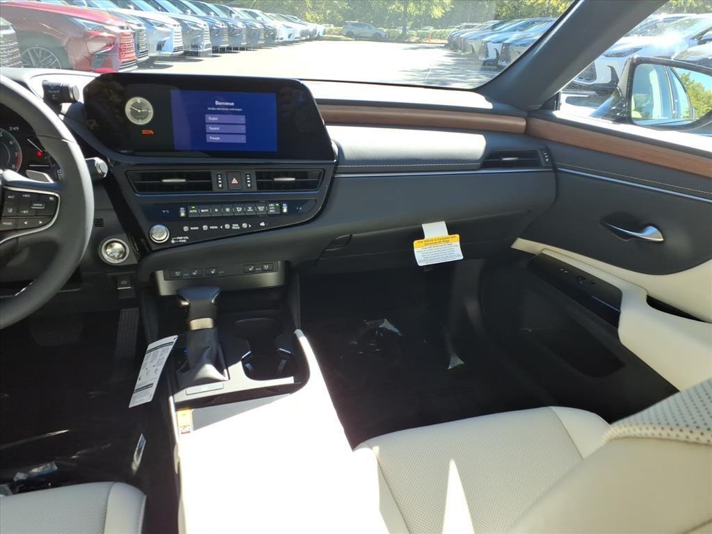 new 2025 Lexus ES 350 car, priced at $48,184