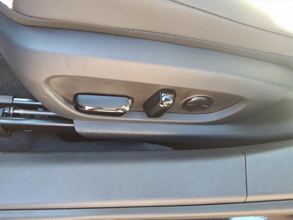 new 2025 Lexus ES 350 car, priced at $48,184