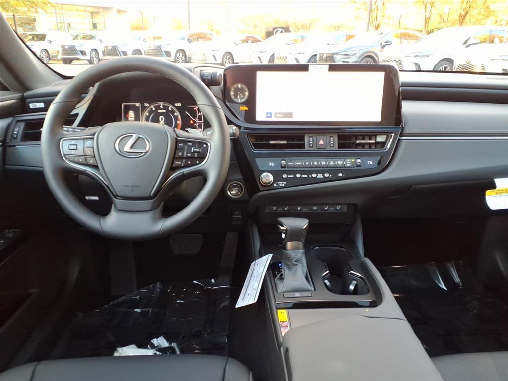 new 2025 Lexus ES 350 car, priced at $49,804