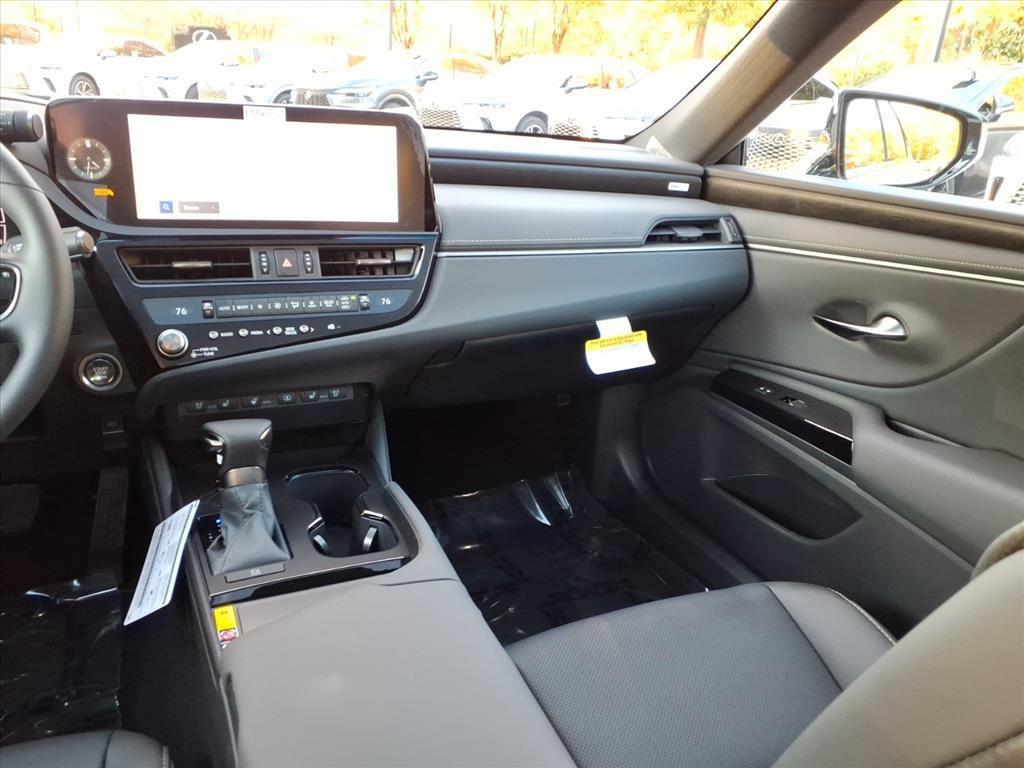 new 2025 Lexus ES 350 car, priced at $49,804