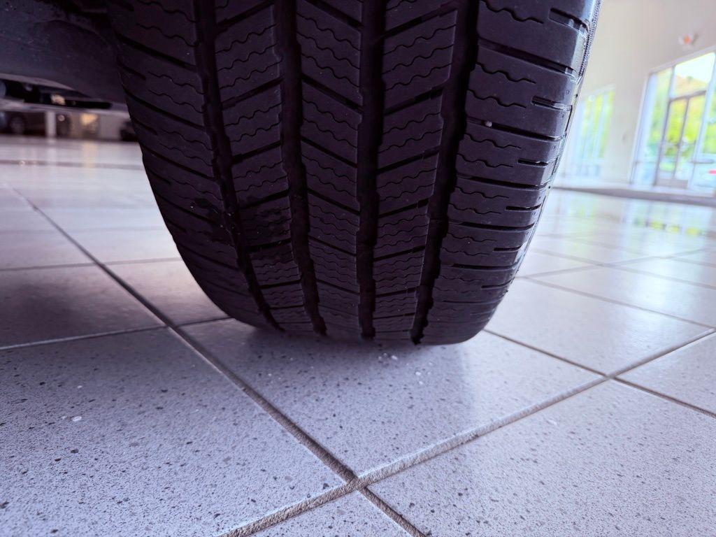 used 2023 Lexus GX 460 car, priced at $52,888