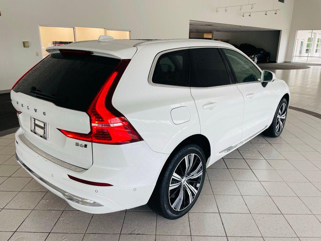 used 2022 Volvo XC60 car, priced at $31,888