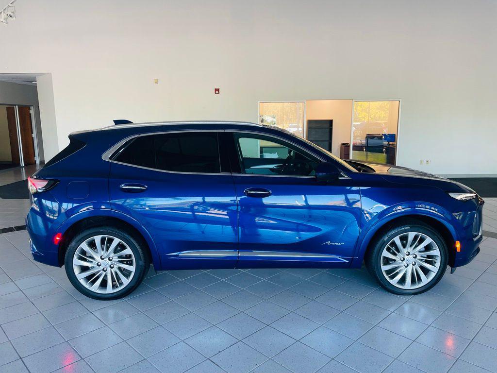 used 2025 Buick Envision car, priced at $40,888