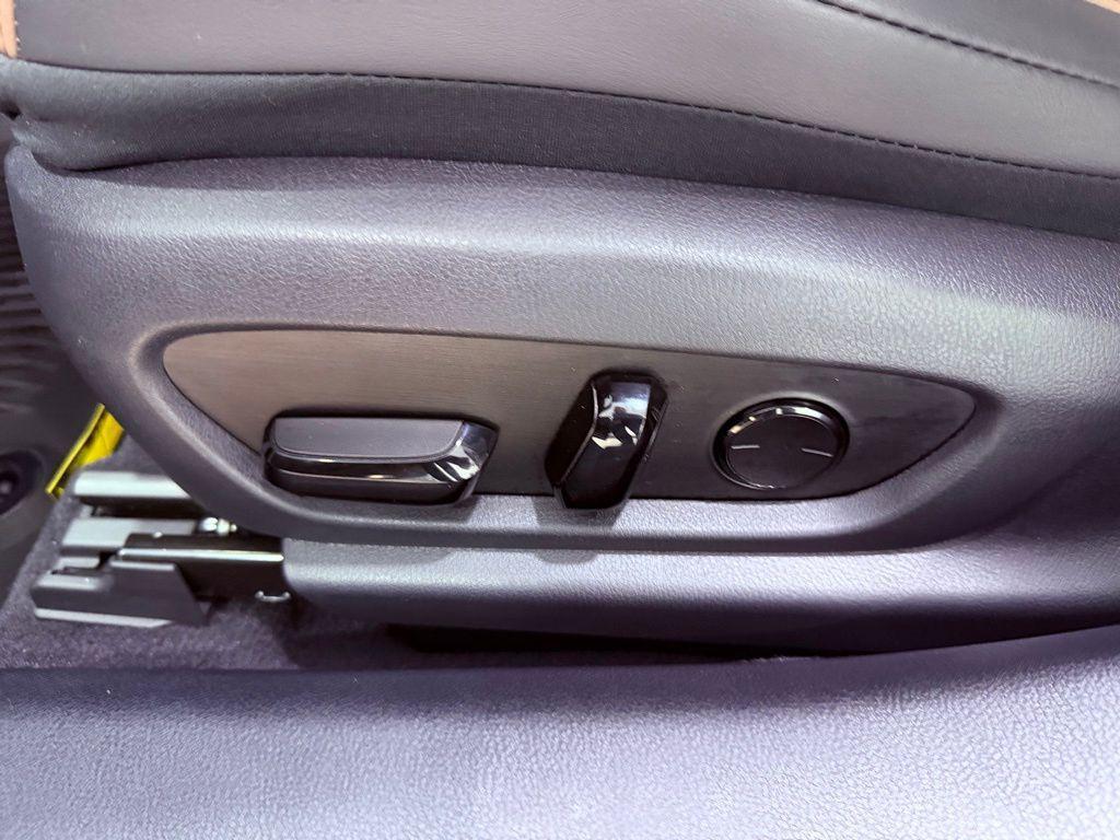 used 2025 Lexus ES 350 car, priced at $44,788