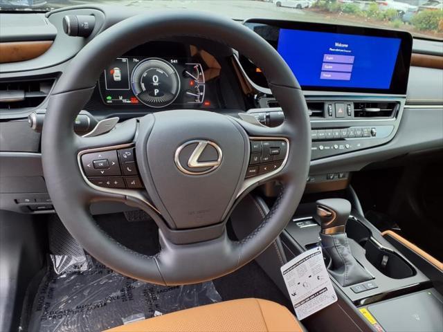 new 2025 Lexus ES 300h car, priced at $50,705