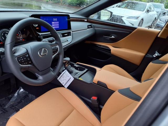 new 2025 Lexus ES 300h car, priced at $50,705
