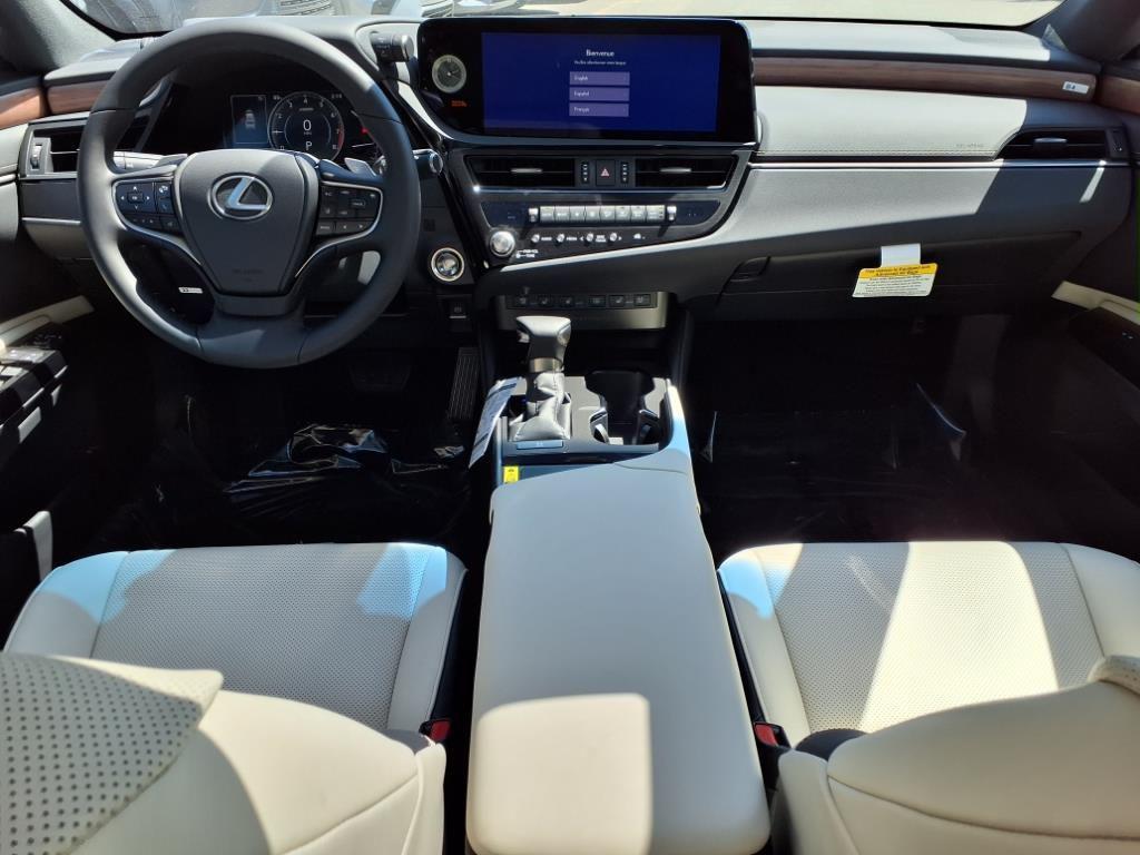 new 2025 Lexus ES 350 car, priced at $49,804