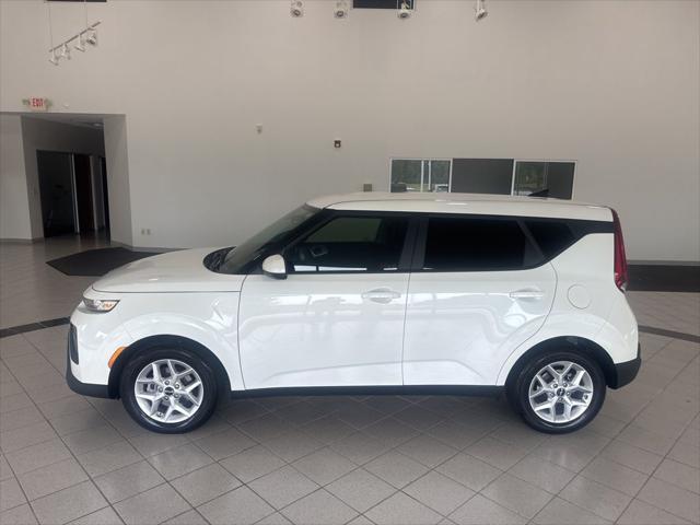 used 2022 Kia Soul car, priced at $16,988