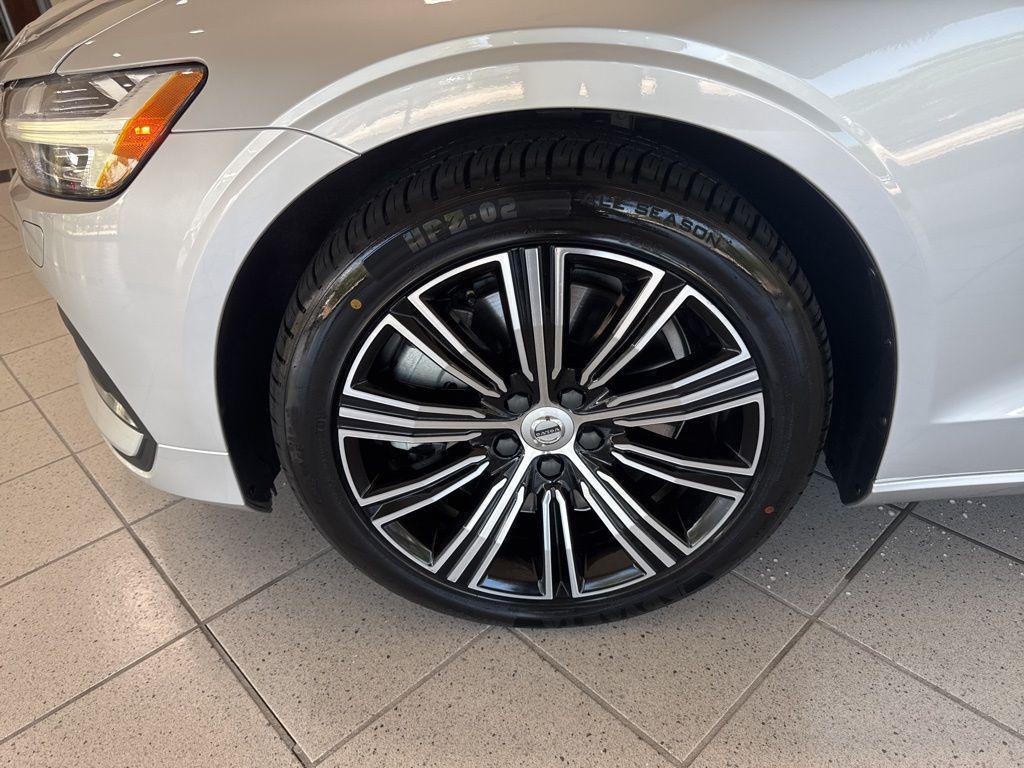 used 2019 Volvo V60 car, priced at $39,888