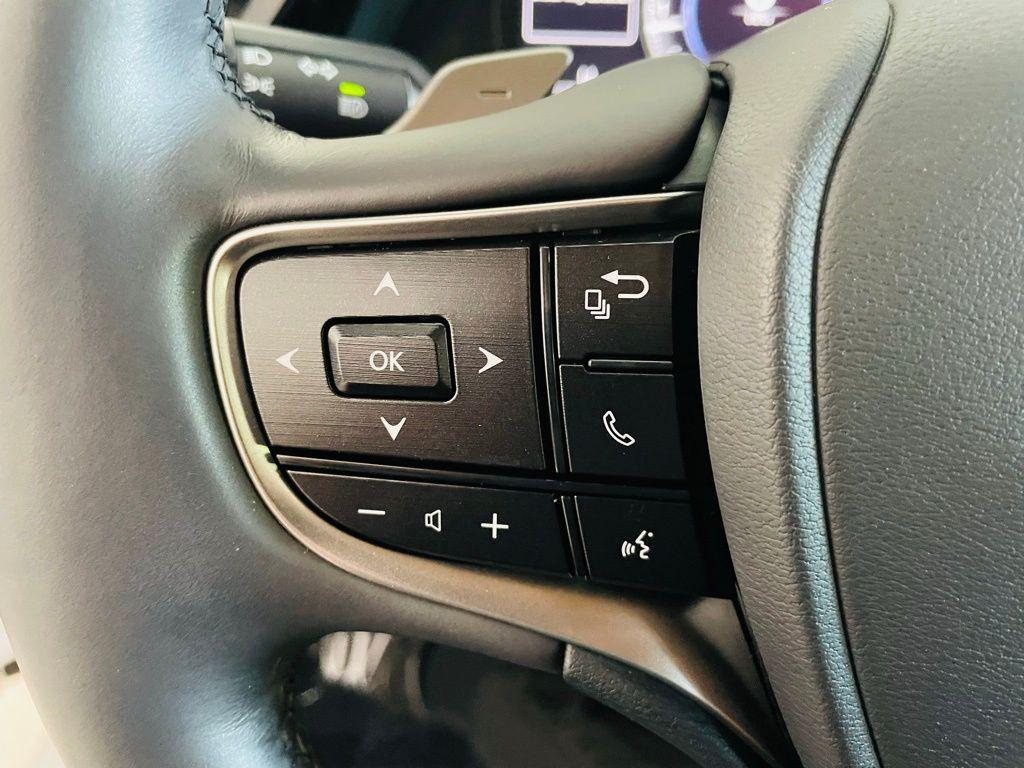 used 2023 Lexus ES 350 car, priced at $36,988