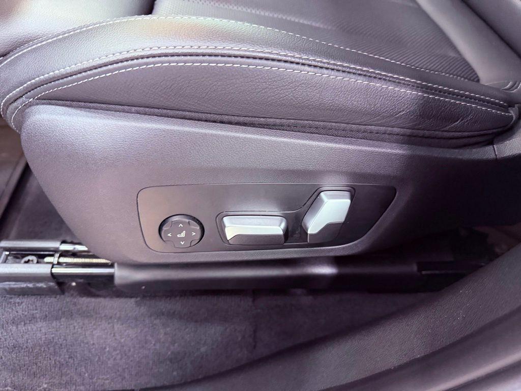 used 2022 BMW X3 car, priced at $33,988