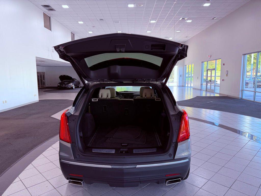 used 2019 Cadillac XT5 car, priced at $19,888