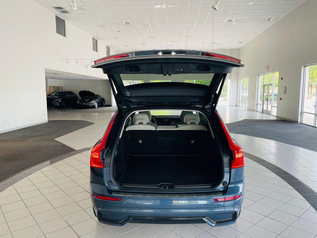 used 2025 Volvo XC60 car, priced at $47,988