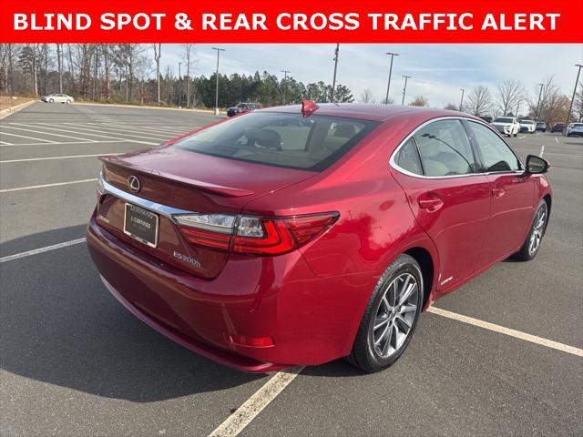 used 2018 Lexus ES 300h car, priced at $31,988