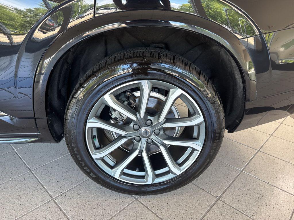 used 2019 Volvo XC90 car, priced at $17,988