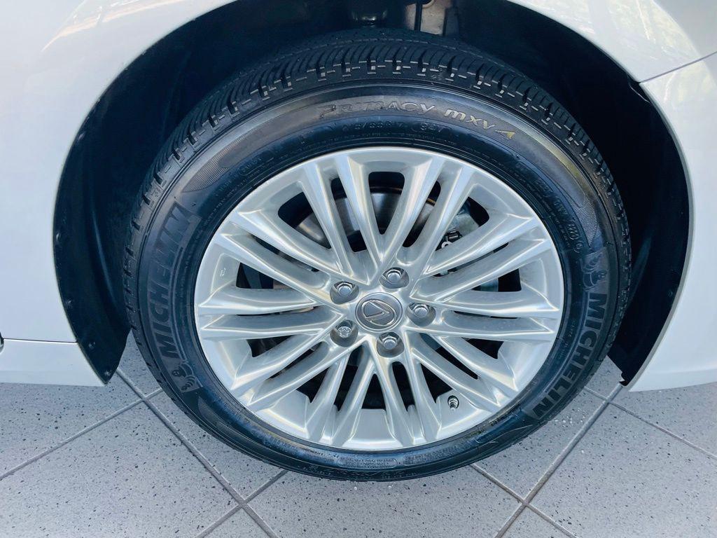 used 2014 Lexus ES 350 car, priced at $20,888