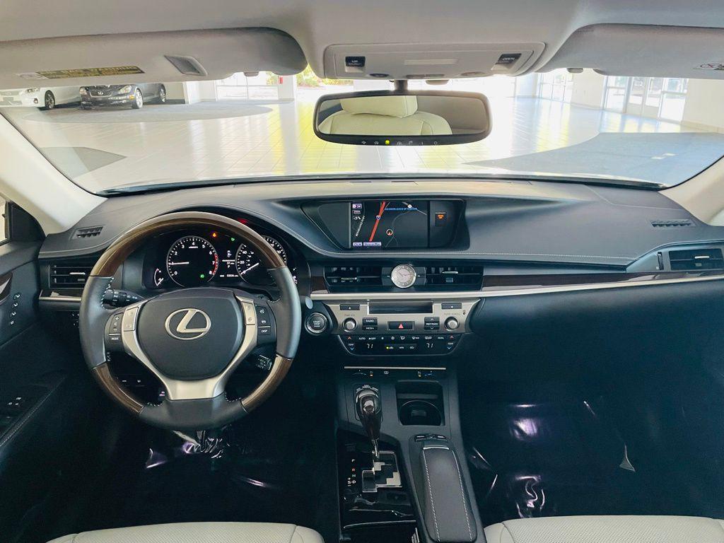 used 2014 Lexus ES 350 car, priced at $20,888