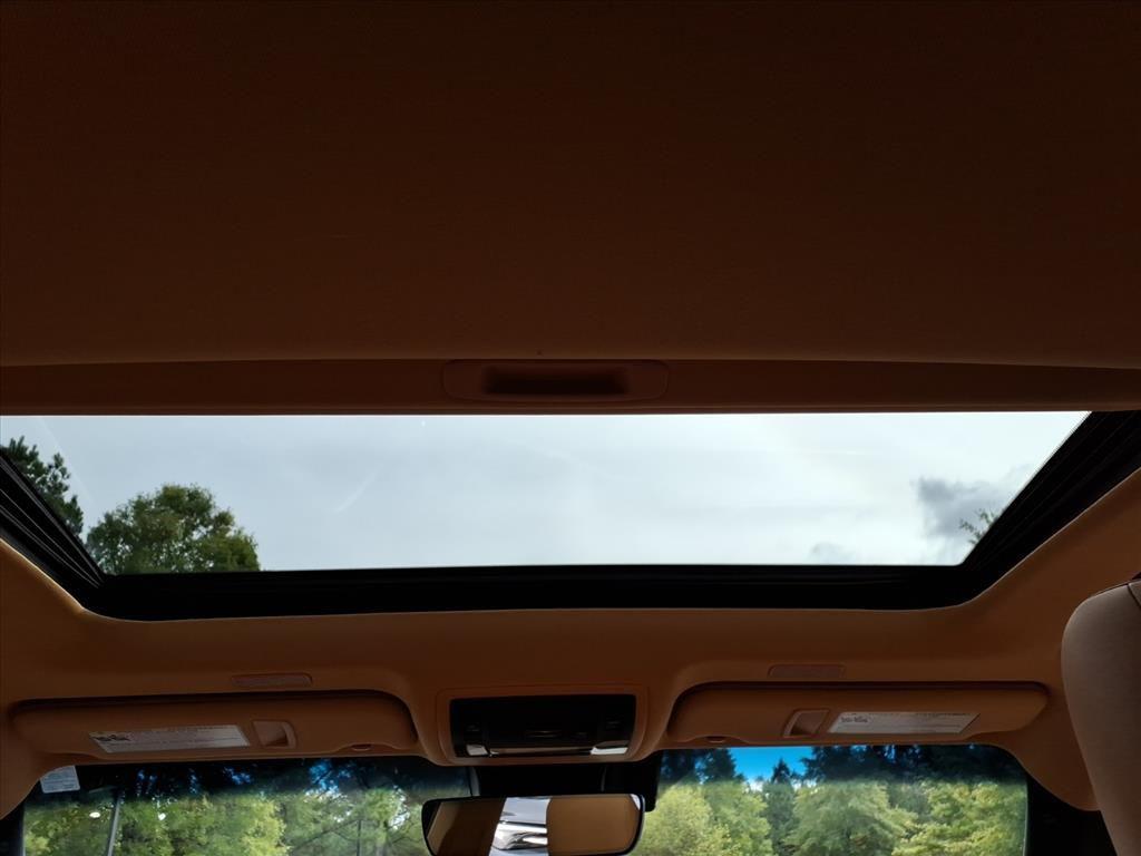 new 2025 Lexus ES 300h car, priced at $51,024