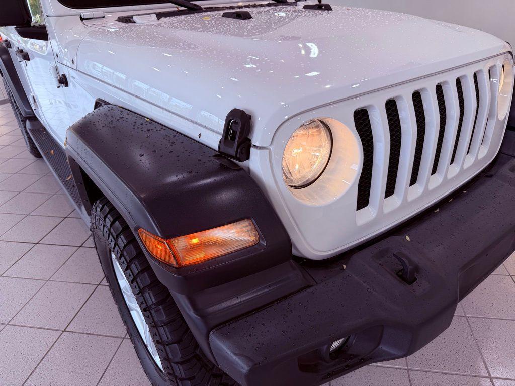 used 2019 Jeep Wrangler Unlimited car, priced at $23,988