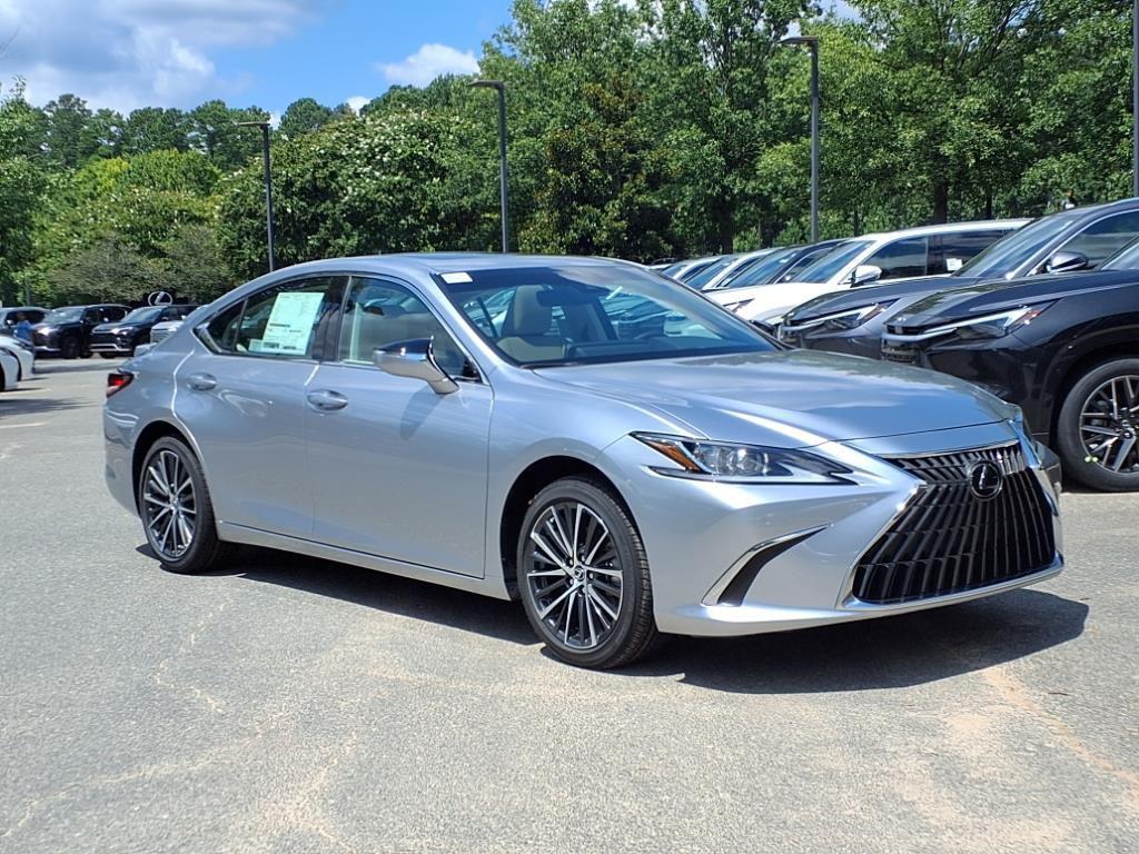 new 2025 Lexus ES 300h car, priced at $51,124