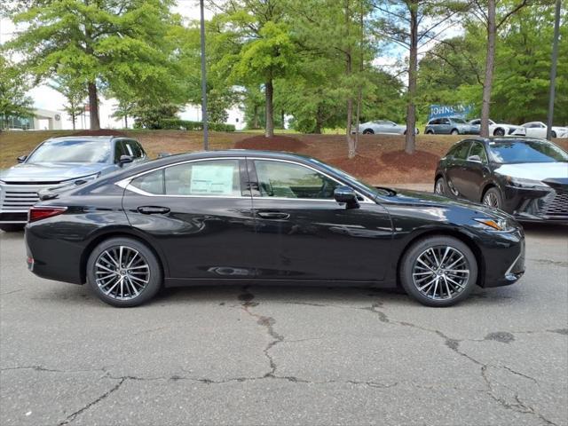 new 2025 Lexus ES 300h car, priced at $50,624