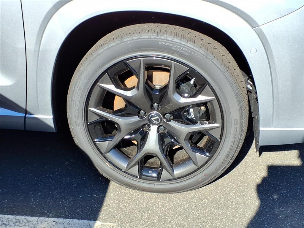 new 2025 Lexus TX 500h car, priced at $73,420