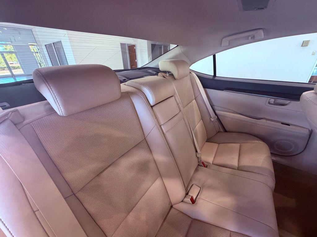 used 2014 Lexus ES 350 car, priced at $16,998