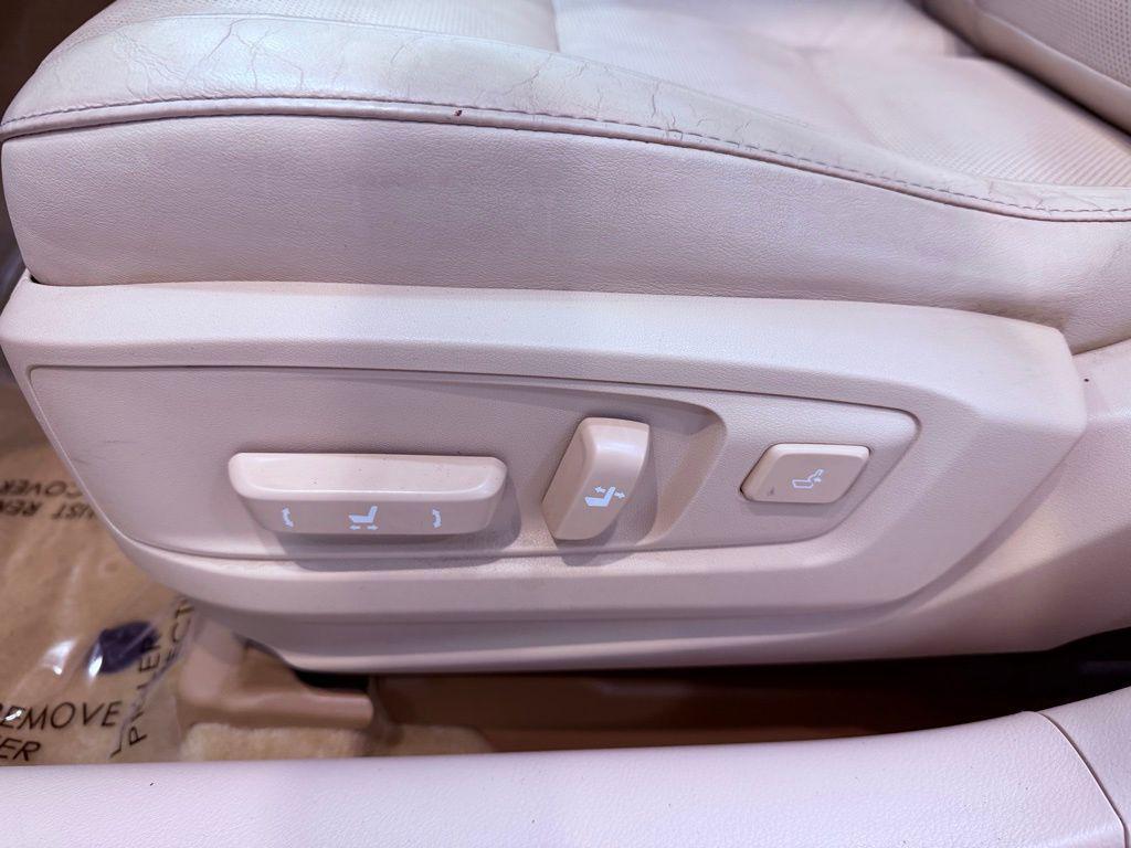 used 2014 Lexus ES 350 car, priced at $16,998